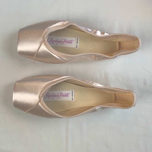 Russian Pointe Shoes Russian Pointe Rubin Pointe Shoes Poshmark